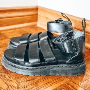 Dr. Martens Clarissa II Quad Flatform